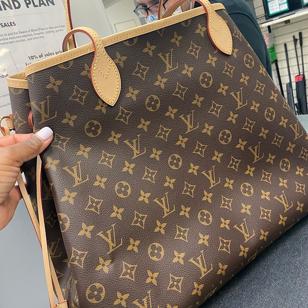 Neverful GM Monogram